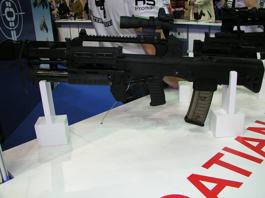HS Produkt VHS assault rifle - The Firearm BlogThe Firearm Blog