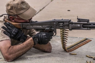 Mario of POHF demonstrates proper use of the MG42.