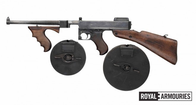 Thompson M1921 serial # 212 (PR.7704) with Type C (100 round) and Type L (50 round) drum magazines. © Royal Armouries