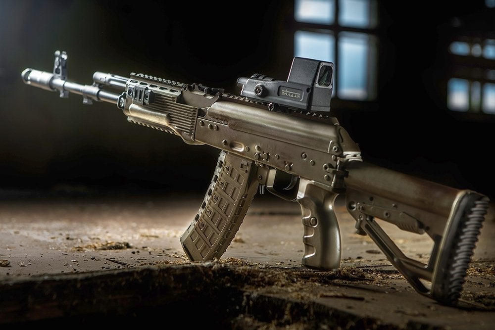 BREAKING: Kalashnikov Concern Discontinues AK-12, Replaces It with
