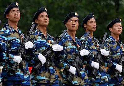 Fuerzas Armadas de la República Democrática de Vietnam. - Página 2 Vietnamese_marines-tfb