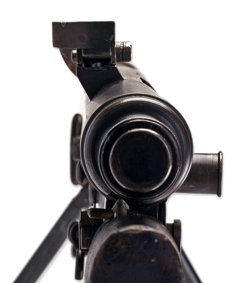 Chauchat-Mle-1915-machine-gun-POV 2