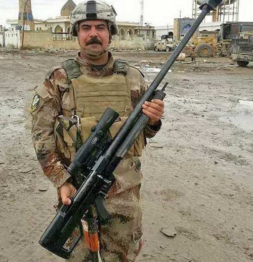 iraqi with iranian rifle