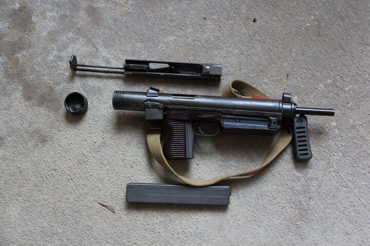 Odd Guns: CZ 26 SMG.