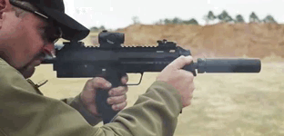 Larry Vickers Shoots the MP7