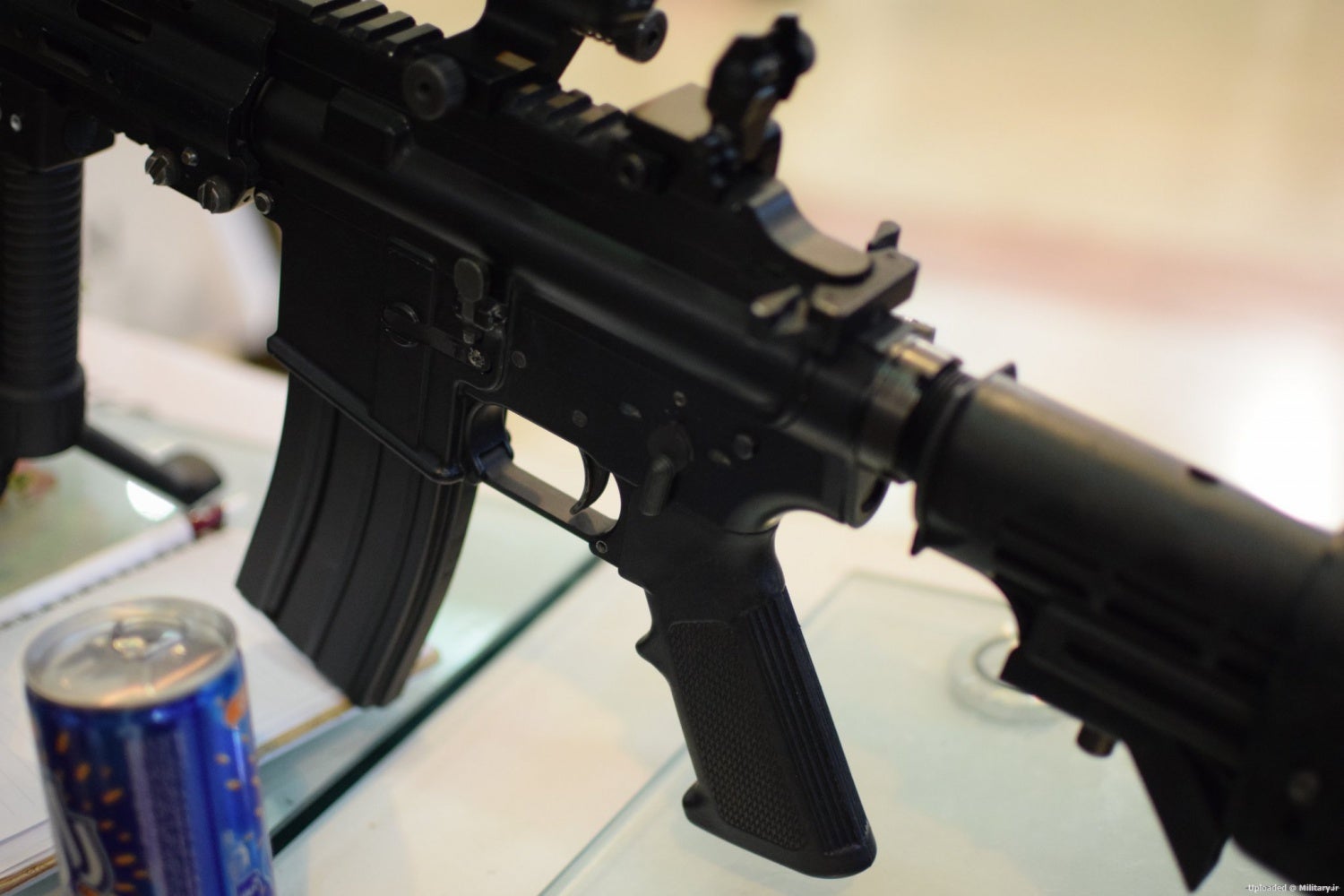 Iran Introduces (Yet Another) New Assault Rifle, the "MASAF" - HK416...