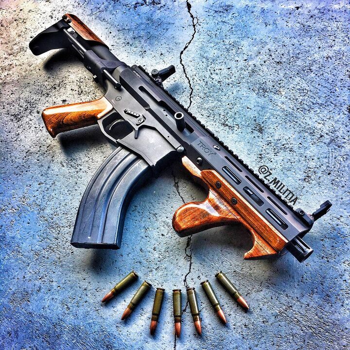 Potd Modern Touch Of Wood And Metal The Firearm Blog
