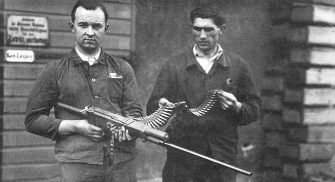 MG Volkssturm inconnue (August COENDERS) Forgotten-Firearms-of-August-Coenders-MG-660x360-660x260
