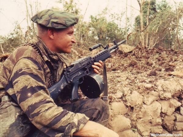 Veteran Navy SEAL Remembers the Stoner 63 -The Firearm Blog