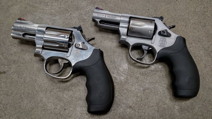 Left to Right S&W Model 686 (note brushed stainless finish) versus S&am...