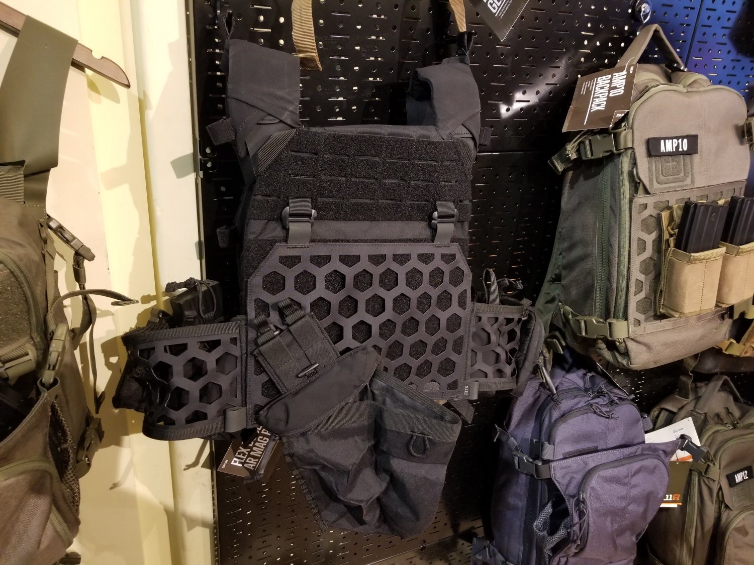 HexGrid panels on the back of  All Mission Plate Carrier.