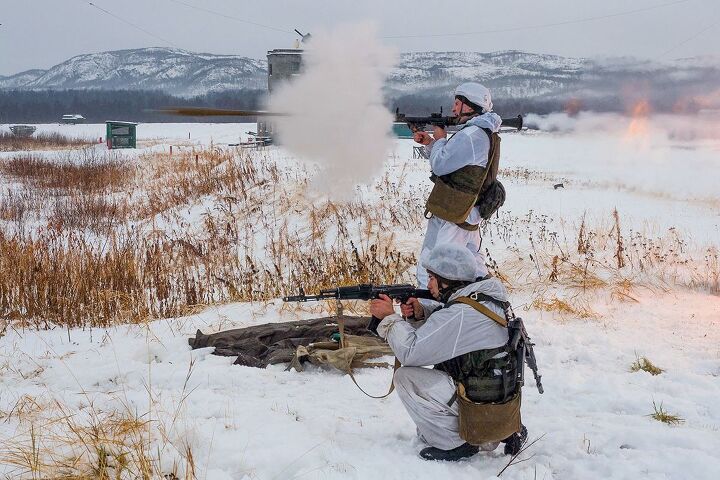 POTD: RPG-7s in Murmansk