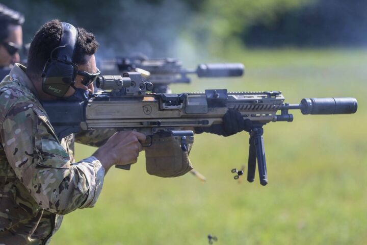 WARFARE Blog: As Forças Armadas dos EUA definem sua mira no fuzil
