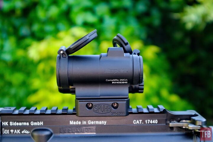 Loaded Overskrift Lederen TFB Review: Aimpoint CompM5s Red Dot Sight with Spuhr Mount -The Firearm  Blog