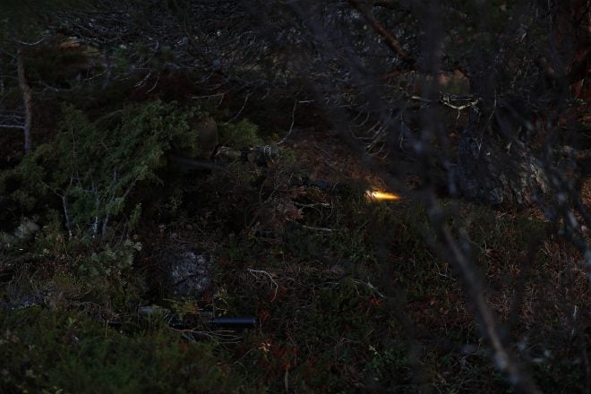 POTD: Sniper from Marinejegerkommandoen with HK417 & Colt C8