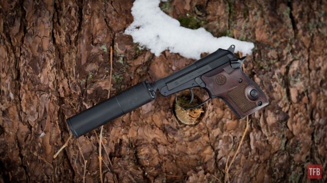 SILENCER SATURDAY #164: Innovative Arms Slingshot On A Bobcat