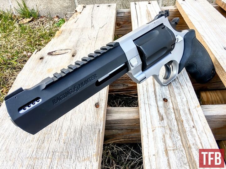 Wheelgun Wednesday: First Look at the Taurus Raging Hunter 460
