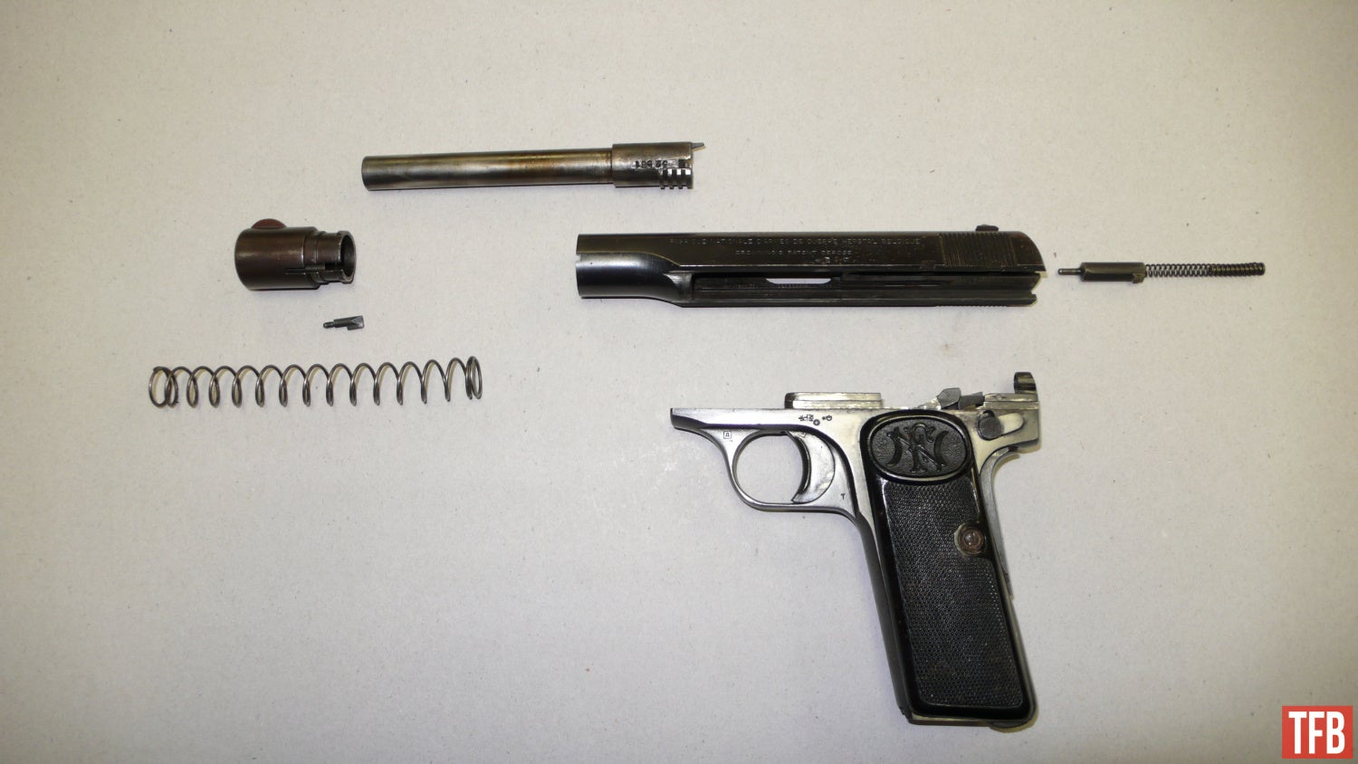 FN 1922 pistol