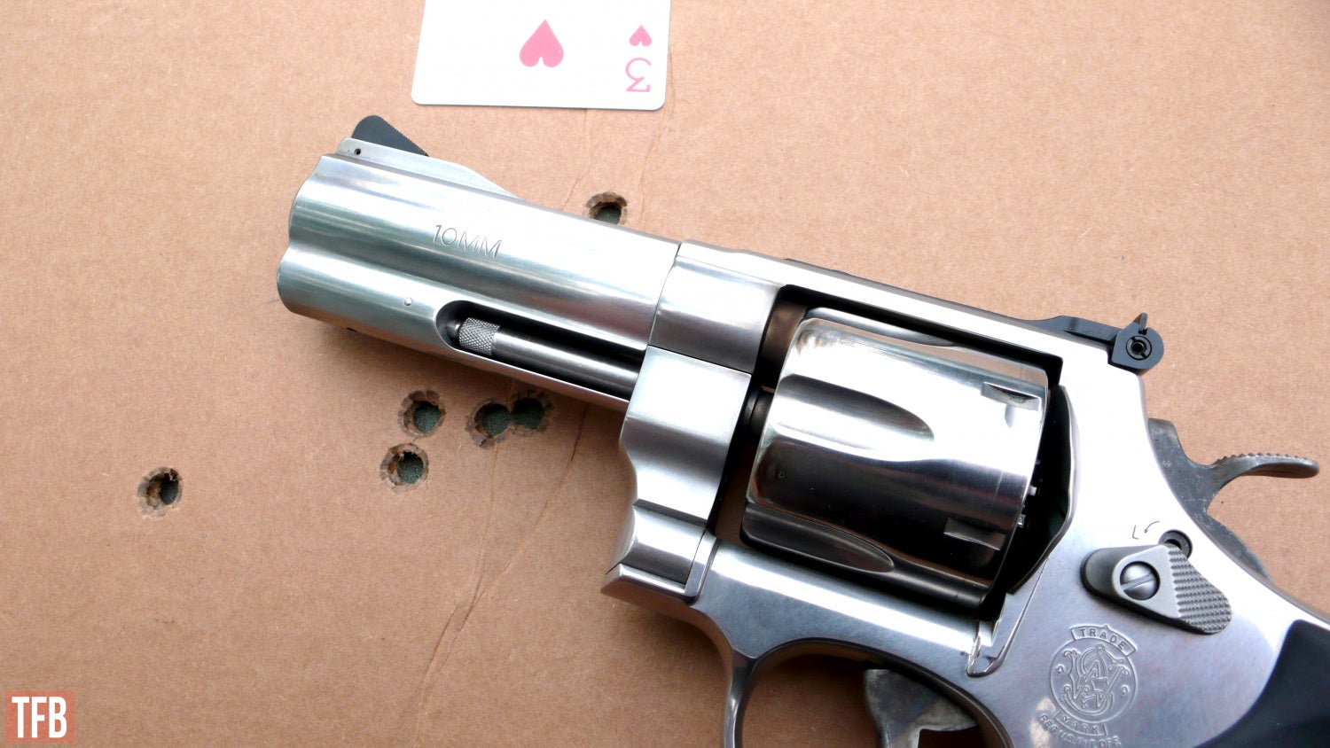 S&W 610, 10mm revolver