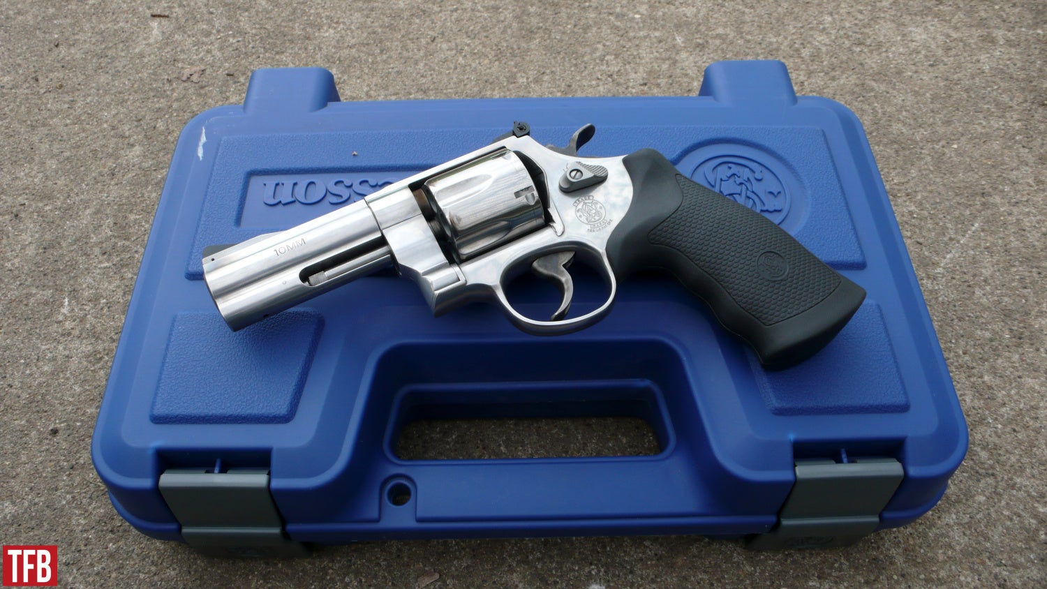 S&W 610 10mm Revolver