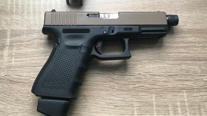 The Complete Glock 19 Gen 5 Review (Everything You Need to Know) - American  Arms