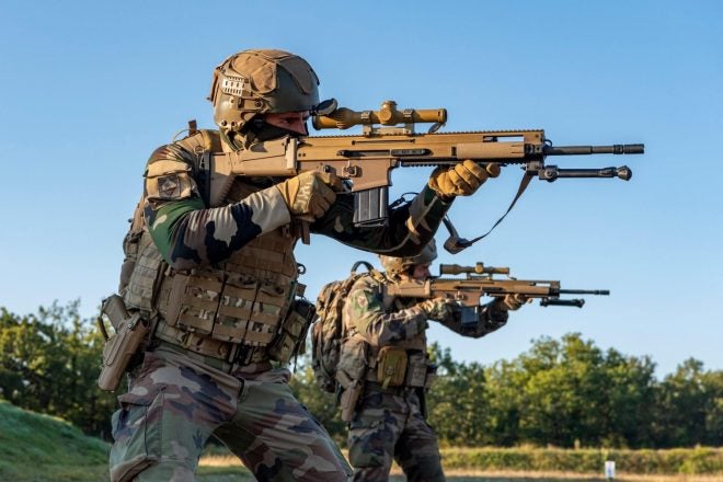 POTD: The FN SCAR-H PR Has Arrived In France