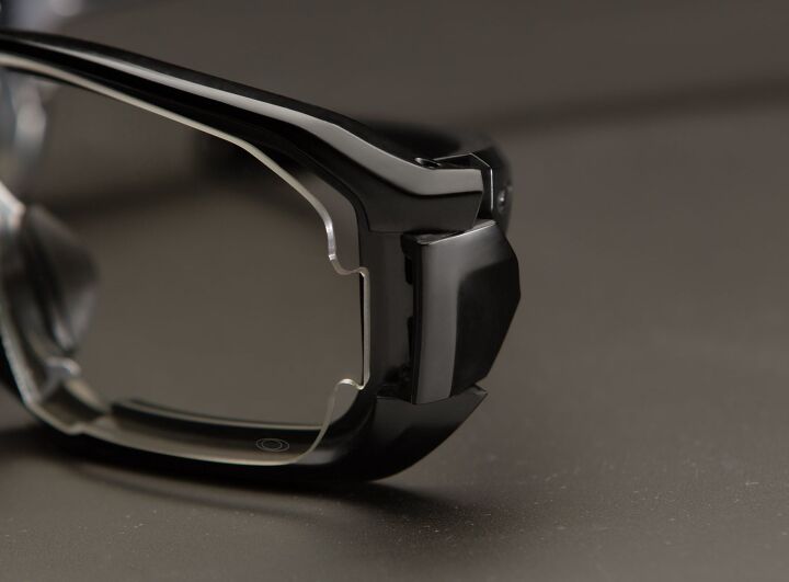 New SI Ballistic HNBL Eyewear Announced by Oakley Standard Issue