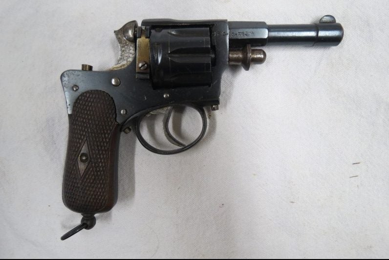 Ronge .25ACP eight shot auto ejection revolver Photo Credit: AzurearmsFR