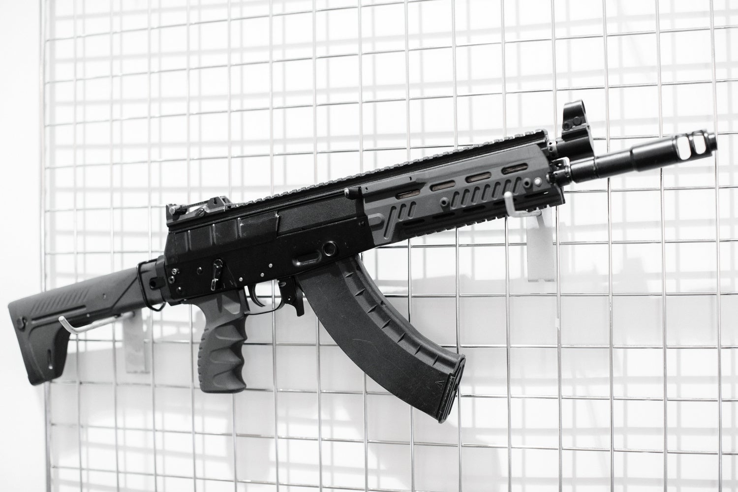 AMC-131 compact assault rifle. Photo by: Vadim Veedoff