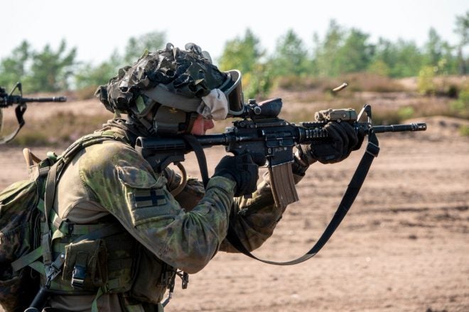 POTD: U.S. Troops with Finnish RK62s and PKM Machine Guns