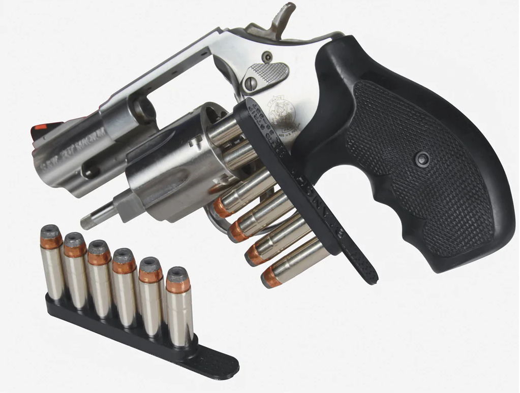 Pros & Cons of Speed Strips for Revolvers
