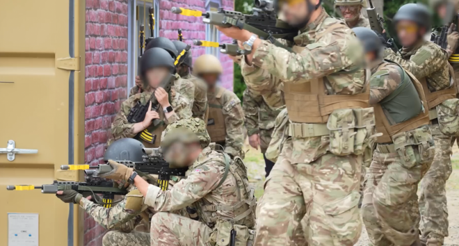 Ukrainian Troops with British SA80s