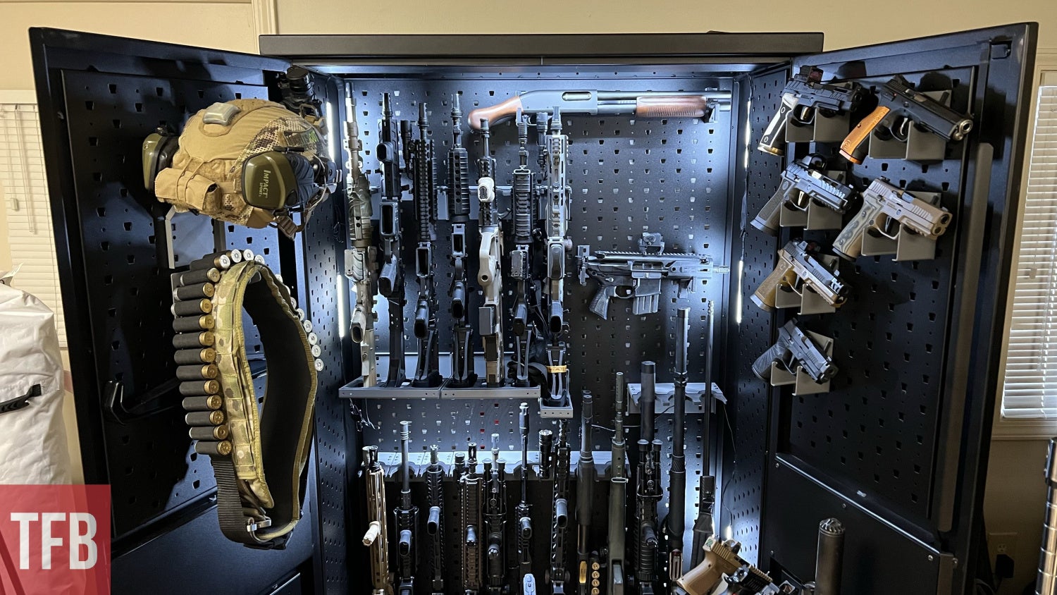  SecureIt Gun Storage Gun Safe Kit: Steel 12 Safely