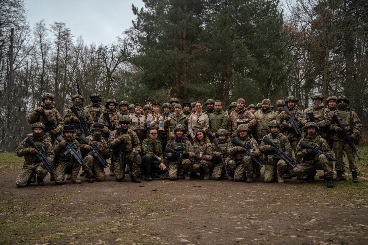 Ukraine Receives M16A4s