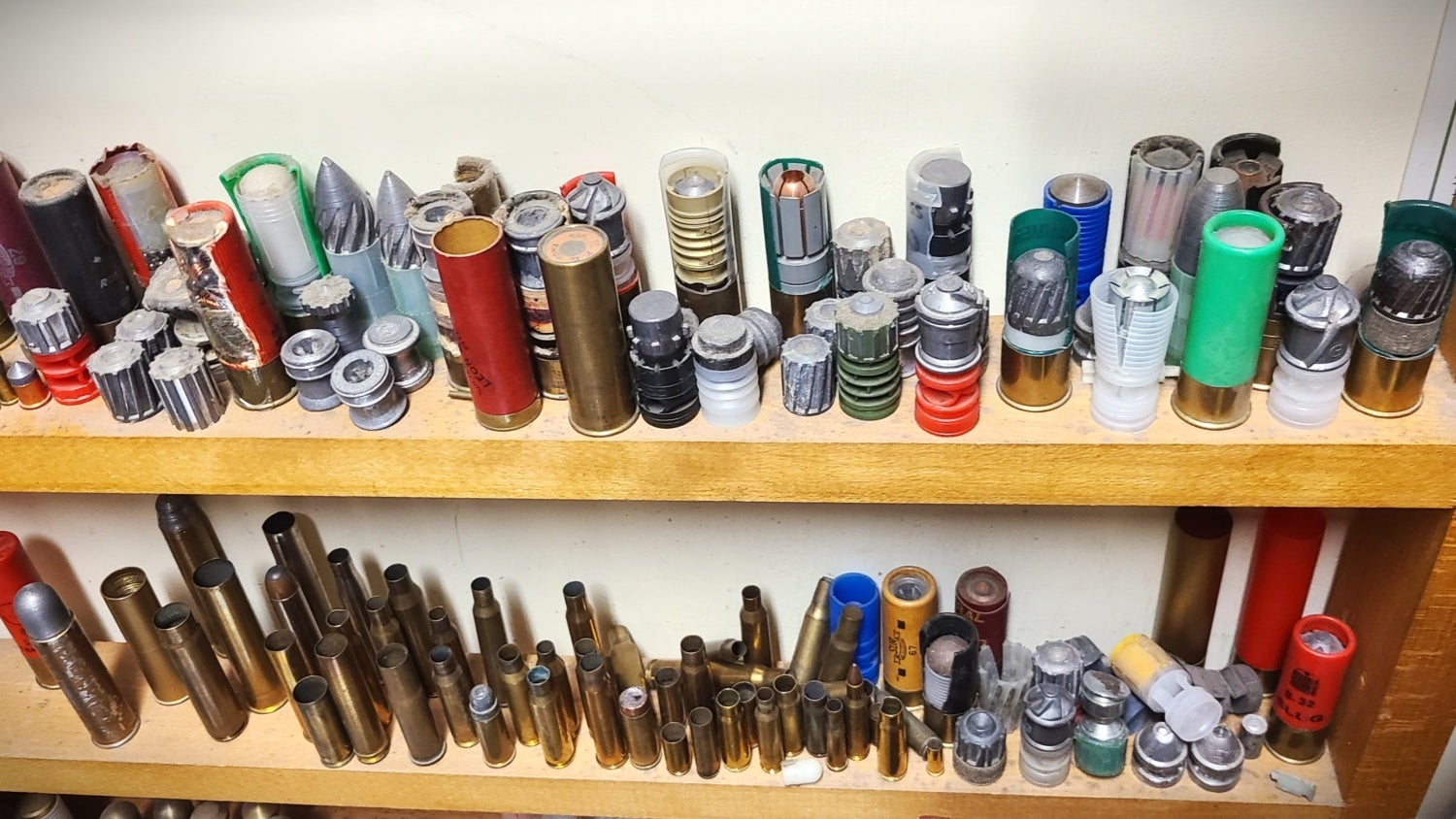 A Visit to M.R. New System Arms Workshop - Big bore rounds